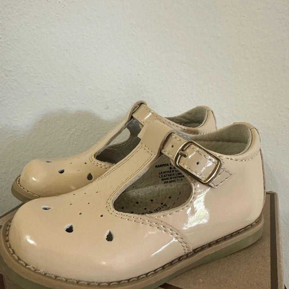 FootMates Girls' Patent T-Strap Dress Shoes in Cream